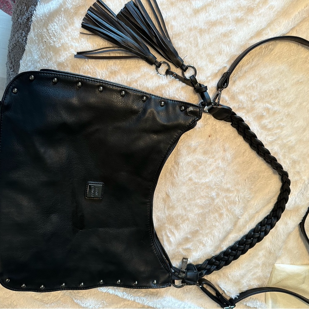 Kate Ashmam Leather Handbag